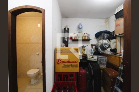 Casa à venda com 280m², 3 quartos e 2 vagasQuarto de Serviço