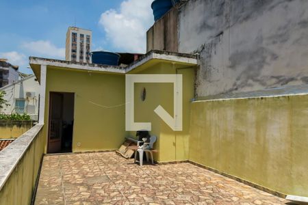Casa de condomínio à venda com 59m², 2 quartos e 2 vagasTerraço