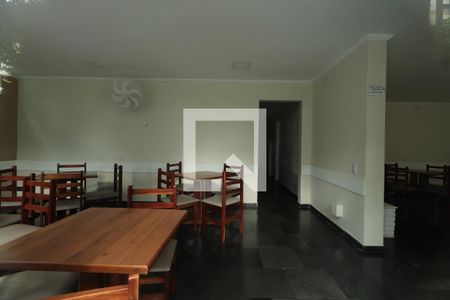 Apartamento à venda com 56m², 2 quartos e 1 vaga Apartamento à venda com 56m², 2 quartos e 1 vagaÁrea comum - Salão de festas