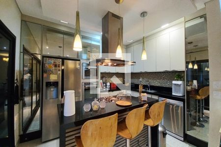 Casa de condomínio à venda com 420m², 3 quartos e 2 vagas Casa de condomínio à venda com 420m², 3 quartos e 2 vagasCozinha