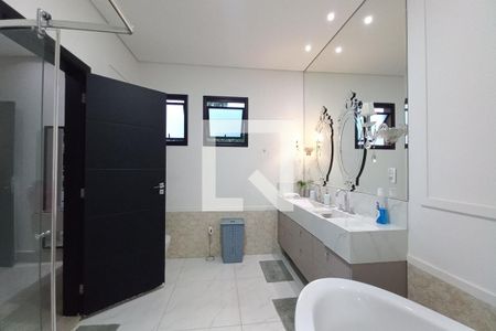 Casa de condomínio à venda com 420m², 3 quartos e 2 vagas Casa de condomínio à venda com 420m², 3 quartos e 2 vagasBanheiro da Suíte 3