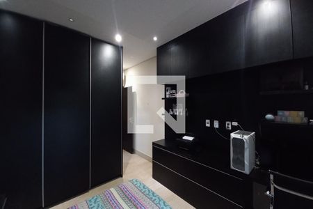 Casa de condomínio à venda com 420m², 3 quartos e 2 vagas Casa de condomínio à venda com 420m², 3 quartos e 2 vagasQuarto 2 - Suíte