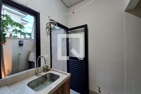 Casa de condomínio à venda com 420m², 3 quartos e 2 vagas Casa de condomínio à venda com 420m², 3 quartos e 2 vagasÁrea de Serviço