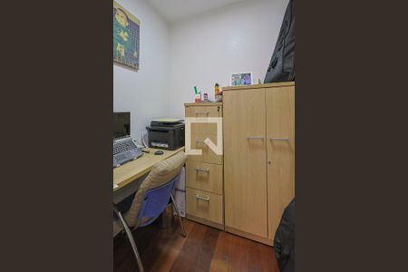 Apartamento à venda com 126m², 3 quartos e 3 vagas Apartamento à venda com 126m², 3 quartos e 3 vagasÁrea de Serviço