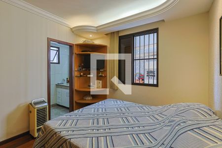Apartamento à venda com 126m², 3 quartos e 3 vagas Apartamento à venda com 126m², 3 quartos e 3 vagasQuarto 3 - Suíte