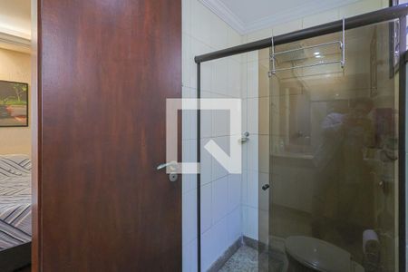 Apartamento à venda com 126m², 3 quartos e 3 vagas Apartamento à venda com 126m², 3 quartos e 3 vagasBanheiro da Suíte