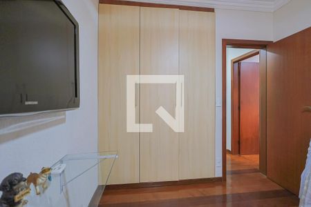 Apartamento à venda com 126m², 3 quartos e 3 vagas Apartamento à venda com 126m², 3 quartos e 3 vagasQuarto 2