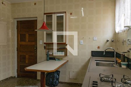 Apartamento à venda com 285m², 4 quartos e 3 vagas Apartamento à venda com 285m², 4 quartos e 3 vagasCozinha