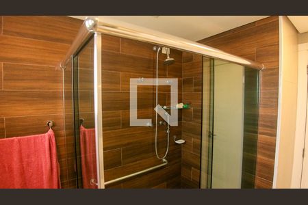 Apartamento à venda com 184m², 4 quartos e 3 vagas Apartamento à venda com 184m², 4 quartos e 3 vagasBanheiro 2