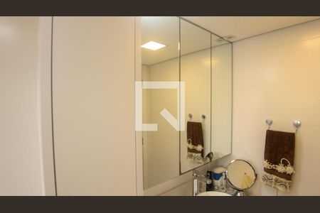 Apartamento à venda com 184m², 4 quartos e 3 vagas Apartamento à venda com 184m², 4 quartos e 3 vagasBanheiro 4