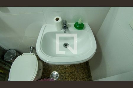 Apartamento à venda com 184m², 4 quartos e 3 vagas Apartamento à venda com 184m², 4 quartos e 3 vagasBanheiro 5