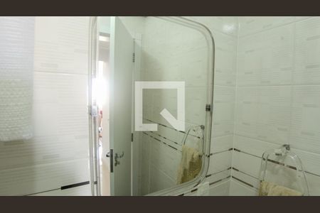 Apartamento à venda com 184m², 4 quartos e 3 vagas Apartamento à venda com 184m², 4 quartos e 3 vagasLavabo