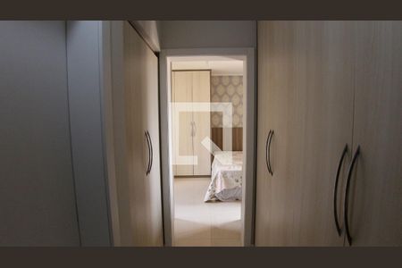 Apartamento à venda com 184m², 4 quartos e 3 vagas Apartamento à venda com 184m², 4 quartos e 3 vagasCorredor