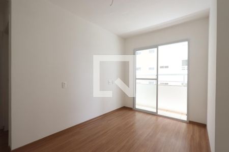 Sala de apartamento para alugar com 2 quartos, 45m² em Cidade São Mateus, São Paulo