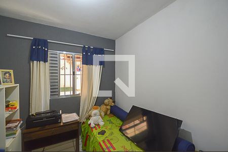 Casa à venda com 284m², 5 quartos e 3 vagas Casa à venda com 284m², 5 quartos e 3 vagasQuarto 2