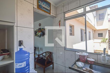 Casa à venda com 284m², 5 quartos e 3 vagas Casa à venda com 284m², 5 quartos e 3 vagasCozinha 2