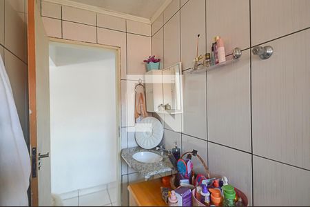 Casa à venda com 284m², 5 quartos e 3 vagas Casa à venda com 284m², 5 quartos e 3 vagasBanheiro 2