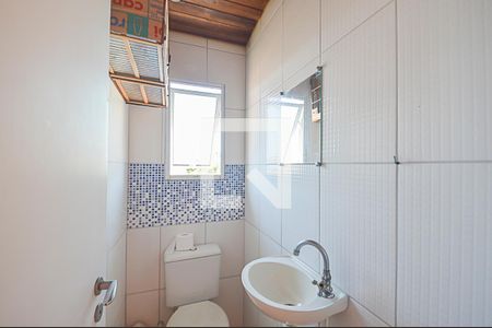 Casa à venda com 284m², 5 quartos e 3 vagas Casa à venda com 284m², 5 quartos e 3 vagasBanheiro de serviço