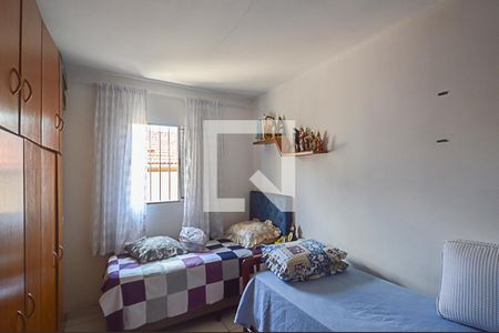 Casa à venda com 284m², 5 quartos e 3 vagas Casa à venda com 284m², 5 quartos e 3 vagasQuarto 3