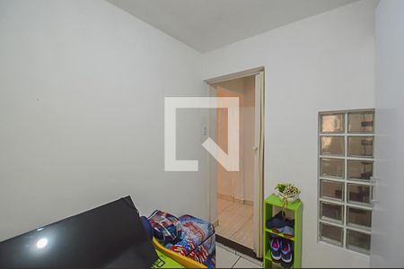 Casa à venda com 284m², 5 quartos e 3 vagas Casa à venda com 284m², 5 quartos e 3 vagasQuarto 2