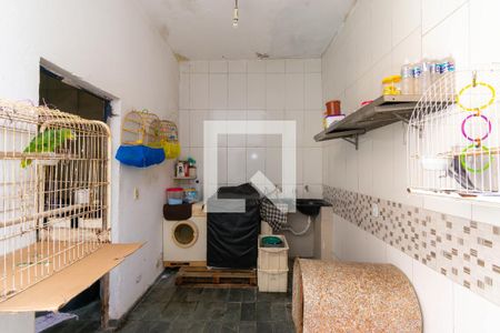 Casa à venda com 180m², 3 quartos e 2 vagas Casa à venda com 180m², 3 quartos e 2 vagasÁrea de Serviço