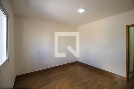 Casa à venda com 120m², 3 quartos e 2 vagas Casa à venda com 120m², 3 quartos e 2 vagasQuarto 3
