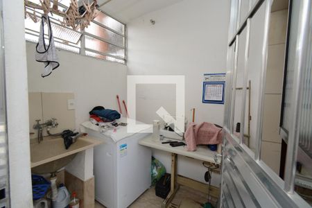 Casa à venda com 276m², 3 quartos e 2 vagasCasa 2