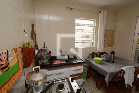 Casa à venda com 276m², 3 quartos e 2 vagasCasa 2