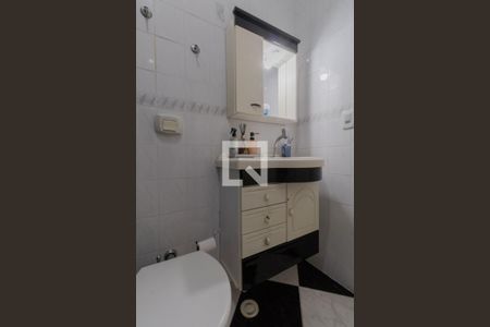 Casa à venda com 145m², 3 quartos e 2 vagas Casa à venda com 145m², 3 quartos e 2 vagasBanheiro Edícula