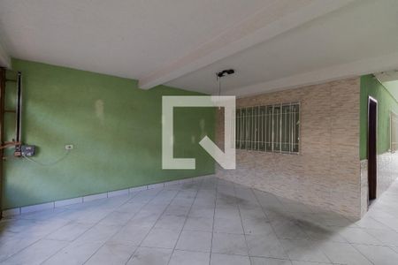 Casa à venda com 145m², 3 quartos e 2 vagas Casa à venda com 145m², 3 quartos e 2 vagasGaragem