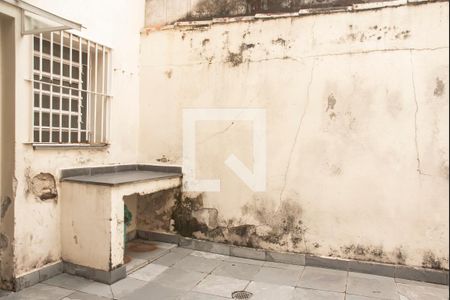 Casa à venda com 80m², 2 quartos e 2 vagasQuintal