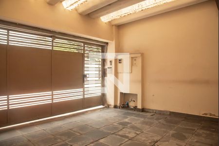 Casa à venda com 80m², 2 quartos e 2 vagasGaragem