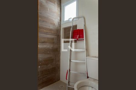 Apartamento à venda com 100m², 2 quartos e 1 vaga Apartamento à venda com 100m², 2 quartos e 1 vagaBanheiro da Suíte 1