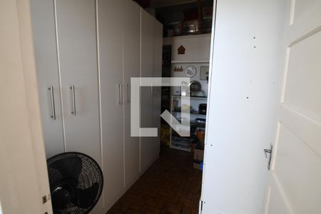 Apartamento à venda com 130m², 2 quartos e 1 vagaÁrea de Serviço - Despensa