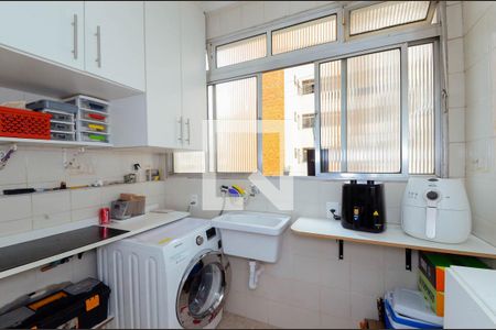 Apartamento para alugar com 67m², 3 quartos e 1 vagaÁrea de Serviço