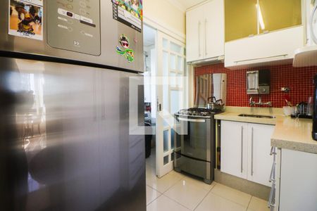 Apartamento à venda com 89m², 3 quartos e 1 vaga Apartamento à venda com 89m², 3 quartos e 1 vagaCozinha e Área de Serviço