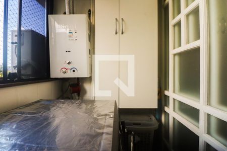 Apartamento à venda com 89m², 3 quartos e 1 vaga Apartamento à venda com 89m², 3 quartos e 1 vagaCozinha e Área de Serviço