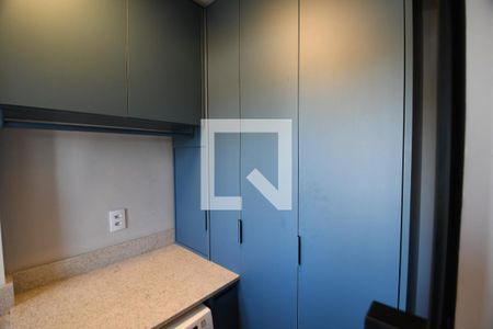 Apartamento à venda com 83m², 2 quartos e 2 vagasÁrea de Serviço