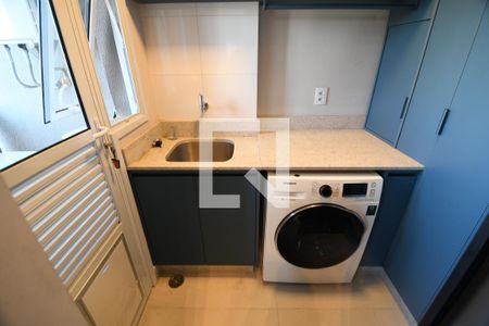 Apartamento à venda com 83m², 2 quartos e 2 vagasÁrea de Serviço