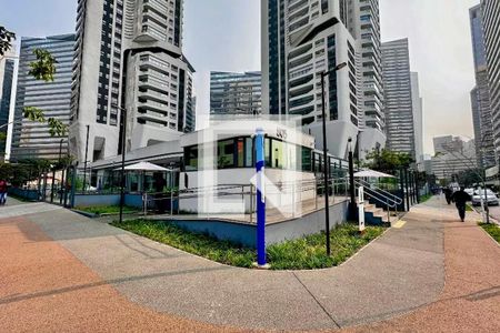 Apartamento à venda com 162m², 3 quartos e 3 vagasFachada