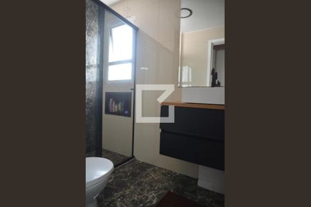 Apartamento à venda com 88m², 3 quartos e 2 vagasBanheiro da Suíte