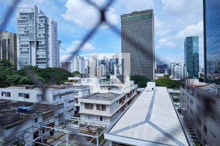 Apartamento à venda com 140m², 4 quartos e 1 vaga Apartamento à venda com 140m², 4 quartos e 1 vagaVista da Suíte