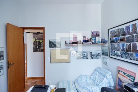 Apartamento à venda com 140m², 4 quartos e 1 vaga Apartamento à venda com 140m², 4 quartos e 1 vagaEscritório