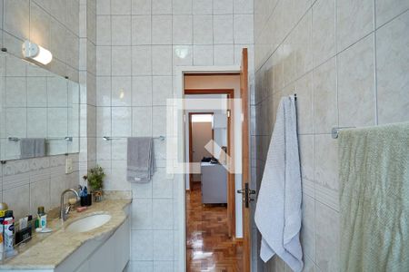 Apartamento à venda com 140m², 4 quartos e 1 vaga Apartamento à venda com 140m², 4 quartos e 1 vagaBanheiro