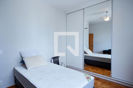 Apartamento à venda com 140m², 4 quartos e 1 vaga Apartamento à venda com 140m², 4 quartos e 1 vagaQuarto