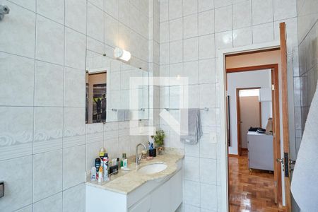 Apartamento à venda com 140m², 4 quartos e 1 vaga Apartamento à venda com 140m², 4 quartos e 1 vagaBanheiro