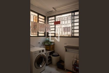 Casa à venda com 160m², 3 quartos e 2 vagasÁrea de Serviço