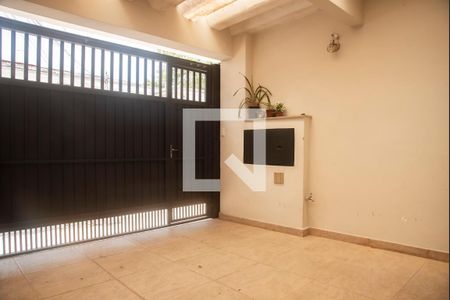 Casa à venda com 160m², 3 quartos e 2 vagasGaragem