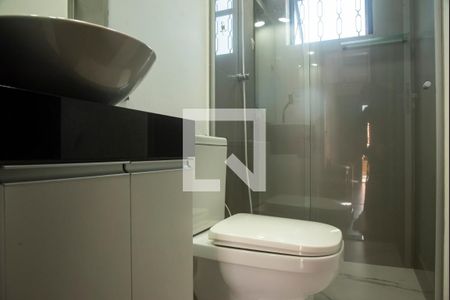 Casa à venda com 160m², 3 quartos e 2 vagasBanheiro da Suíte 1