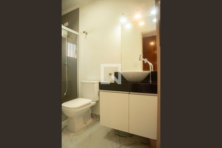 Casa à venda com 160m², 3 quartos e 2 vagasBanheiro da Suíte 2